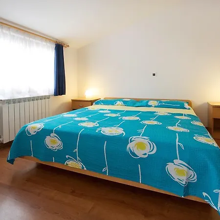 Ava Apartman